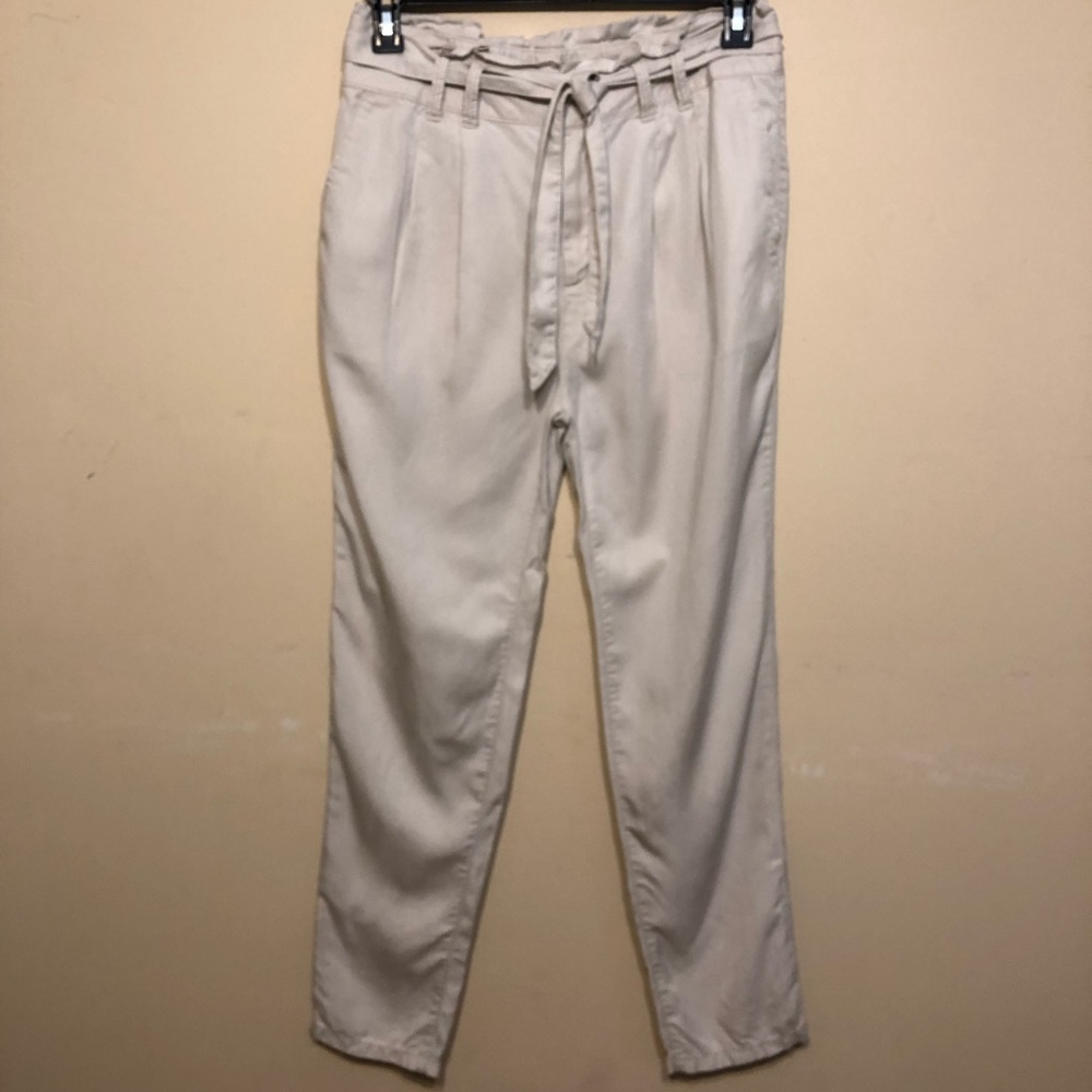 Gap “paper bag” tie waist pants